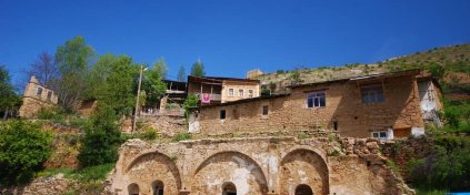 Santa Krom Harabeleri ve Gümüşhane Yaylaları